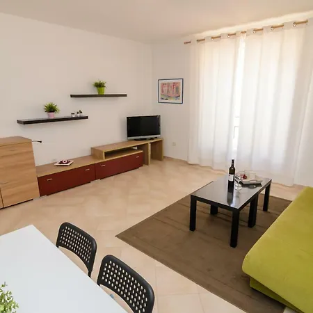 Daire Ornella Zadar