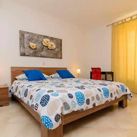 Ornella Apartament