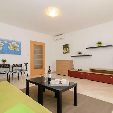 Ornella Apartament