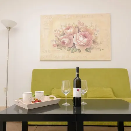 Apartament Ornella *